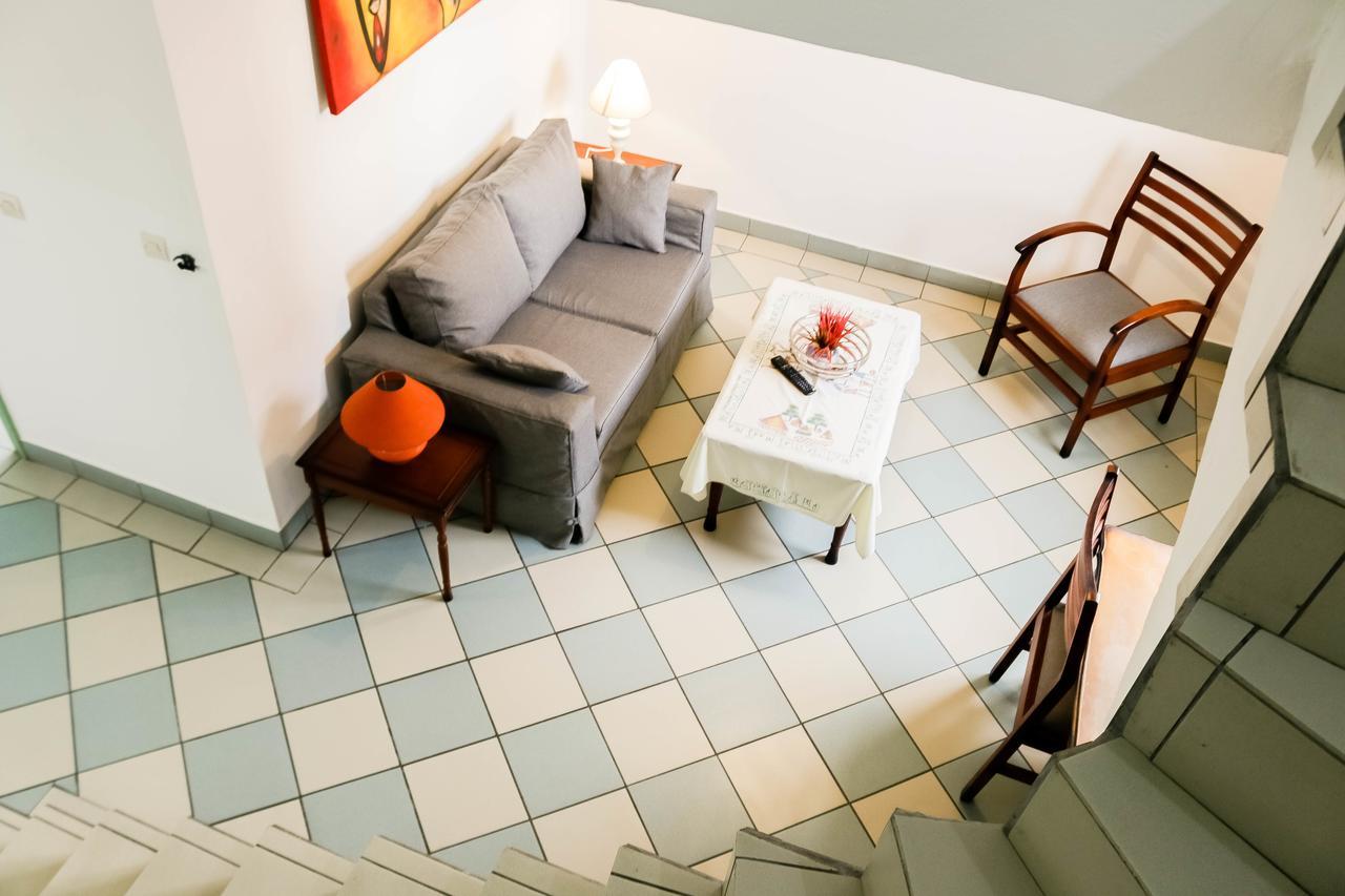 Tchero Appartement 1 Ντουάλα Εξωτερικό φωτογραφία